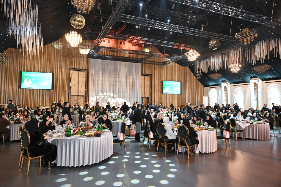 Leyla Aliyeva attends iftar dinner held with participation of martyrs’ mothers (PHOTO)