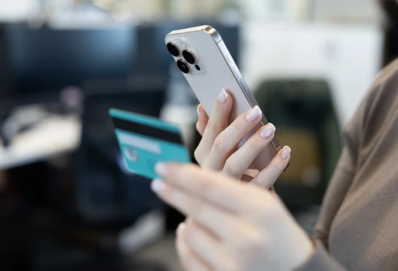 Turkmenistan's mobile banking takes off with major growth in 2025