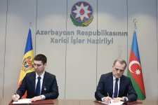 Azerbaijani, Moldovan Foreign Ministries seal plan of consultations (PHOTO)