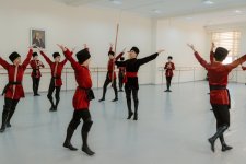 Leyla Aliyeva visits Baku Choreography Academy (PHOTO)