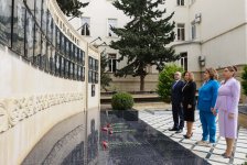 I International Symposium titled “The Role of Women in Sustainable Socio-Economic Development” has been held at UNEC (PHOTO)