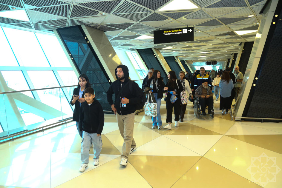 Azerbaijan carries out next evacuation flight for its citizens remaining in Middle East (PHOTO)