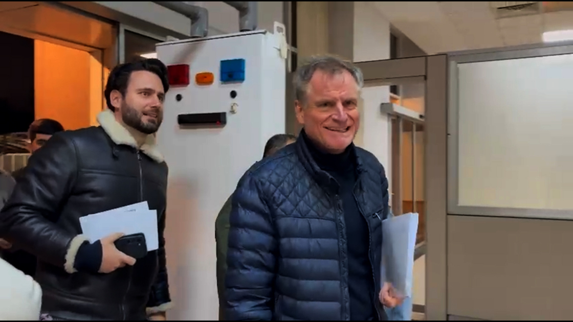 Diplomatic representatives from Germany and Spain evacuated from Iran to Azerbaijan (PHOTO)