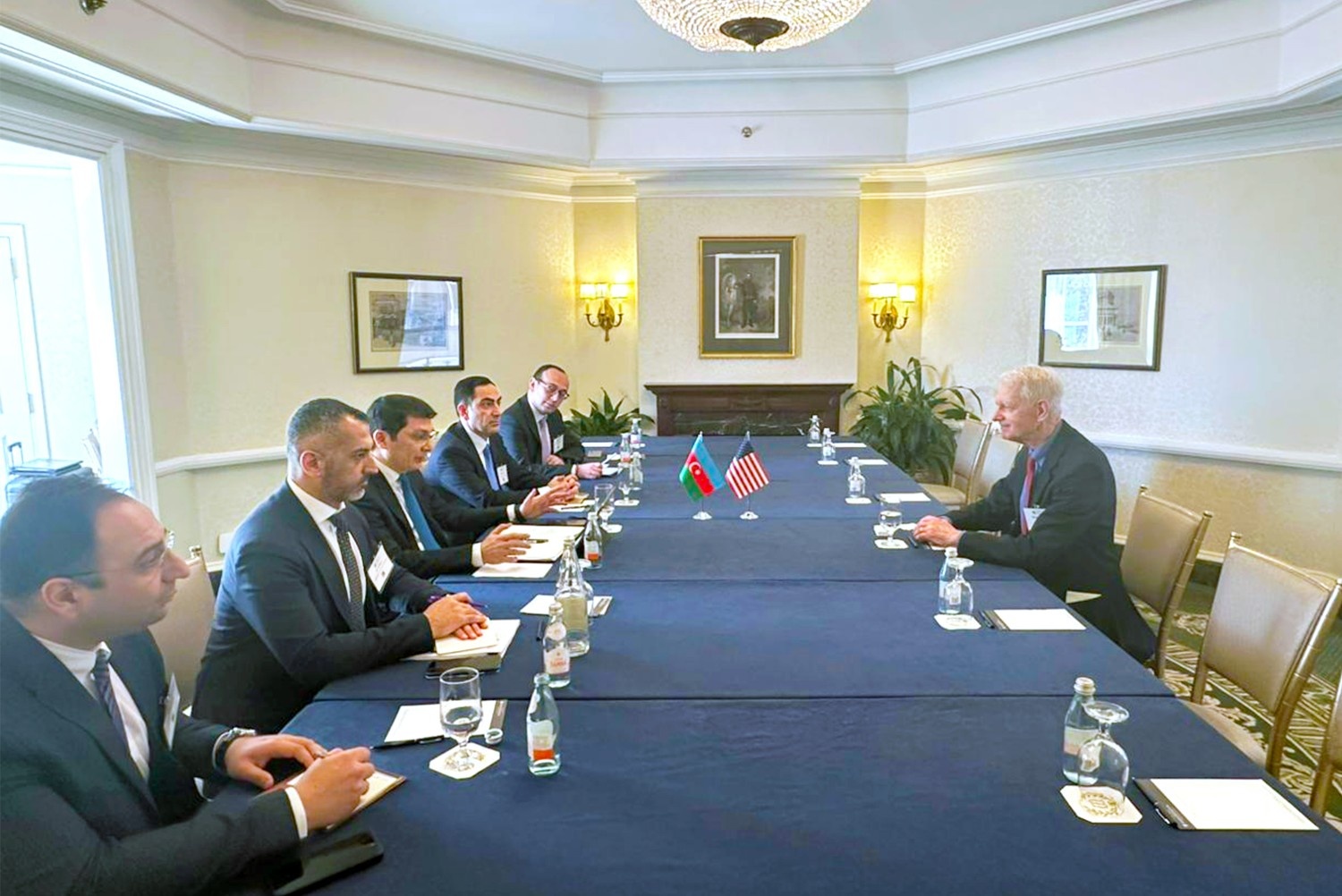 Azerbaijan, U.S. discuss strengthening economic and trade partnership (PHOTO)