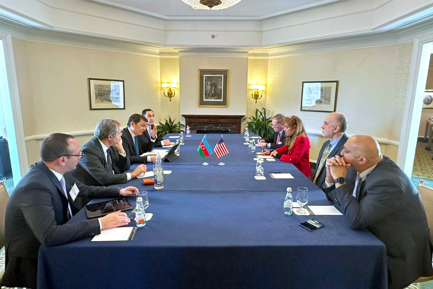 Azerbaijan, U.S. discuss strengthening economic and trade partnership (PHOTO)