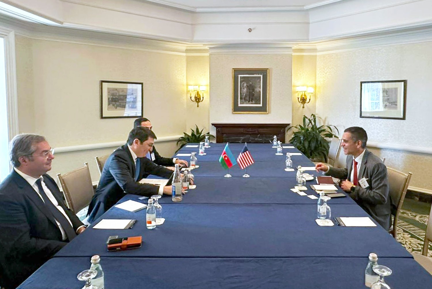 Azerbaijan, U.S. discuss strengthening economic and trade partnership (PHOTO)