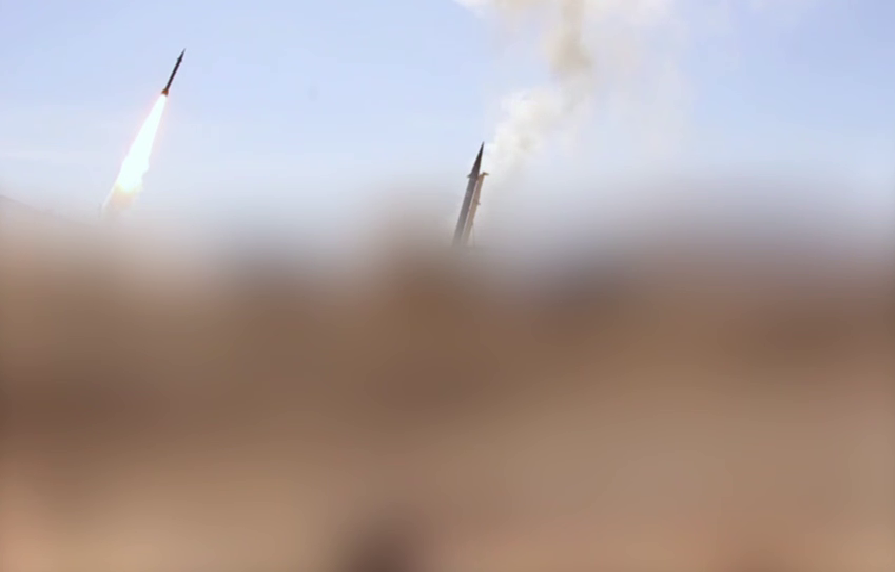 Iran strikes Israeli army positions and US bases