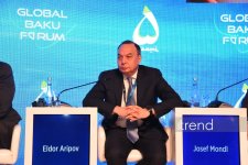 Second day of 13th Global Baku Forum underway (PHOTO)