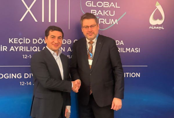 Azerbaijan's Presidential Aide discusses TRIPP project with EU Special Representative