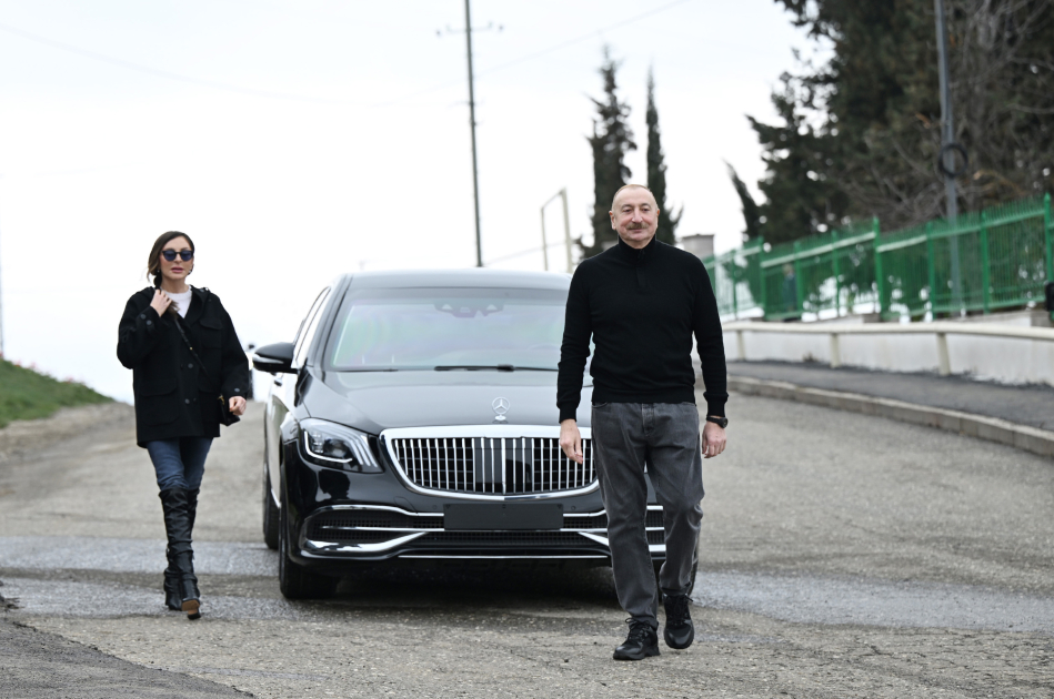 President Ilham Aliyev, First Lady Mehriban Aliyeva inspect restoration of individual houses and infrastructure in Khanoba village of Khojavend (PHOTO/VIDEO)