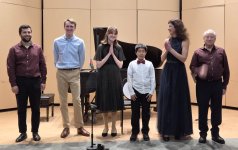 Connecticut state hosts "West Meets East" concert (PHOTO)