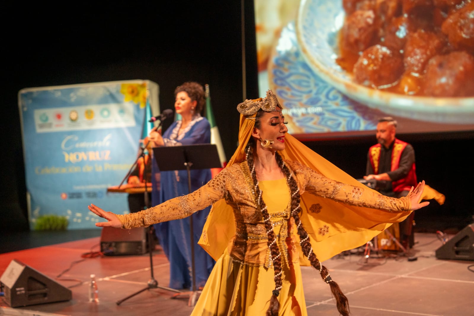 Mexico city hosts concert dedicated to Novruz holiday (PHOTO)