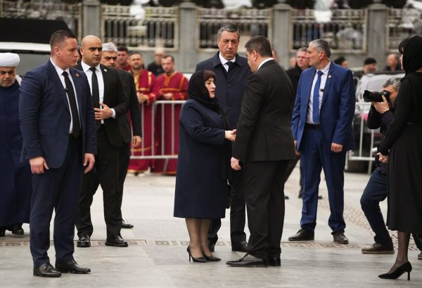 Azerbaijani parliament speaker attends funeral of Catholicos-Patriarch of All Georgia His Holiness Ilia II (PHOTO)