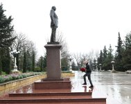 President Ilham Aliyev arrives in Shamakhi district for visit (PHOTO)