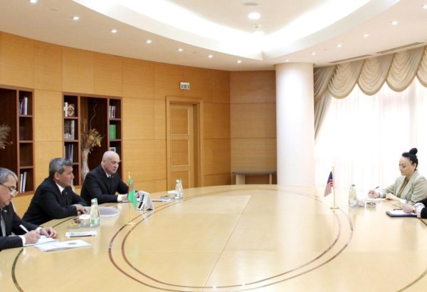 Turkmenistan, U.S. talk through bilateral affairs