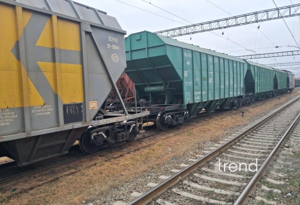 Azerbaijan transits new batch of Russian wheat to Armenia (PHOTO/VIDEO)