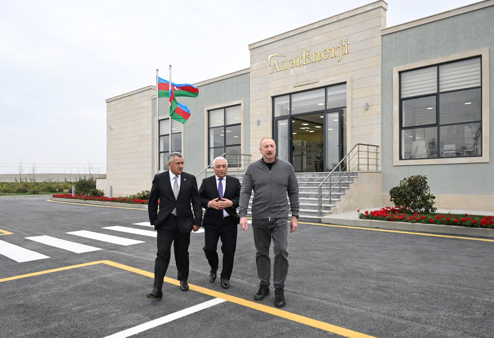 President Ilham Aliyev attends opening of "Absheron" Battery Energy Storage Center (PHOTO)