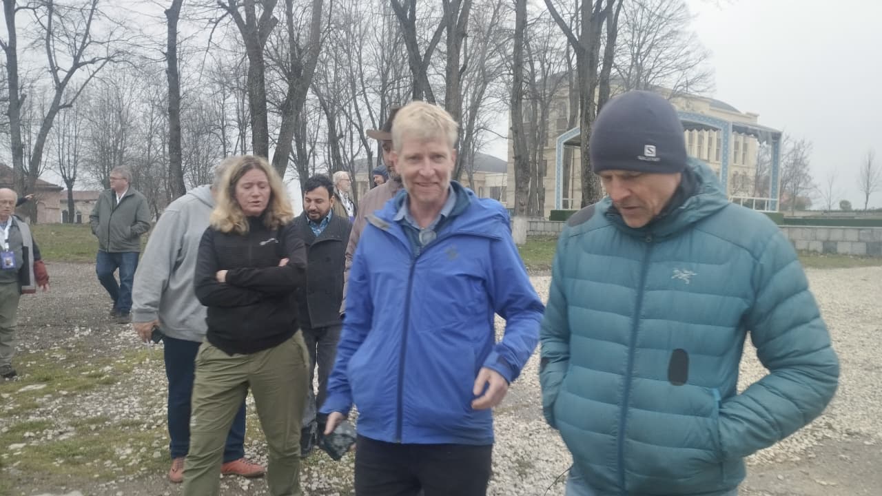 International travelers explore Shusha (PHOTO)