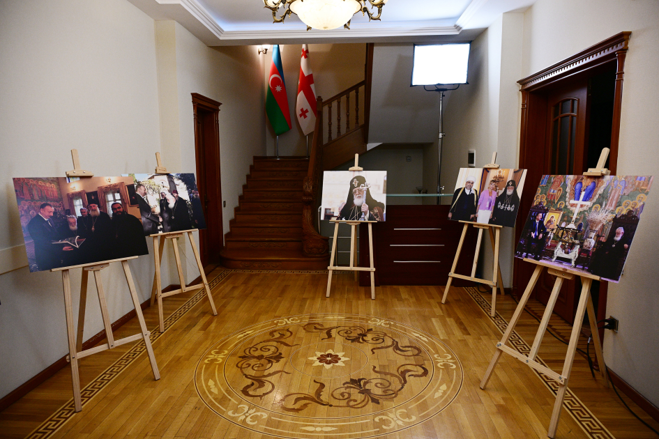 President Ilham Aliyev visits Georgian Embassy in Azerbaijan to express condolences (PHOTO)