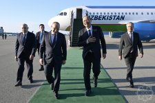Uzbekistan’s Prime Minister arrives in Azerbaijan (PHOTO)