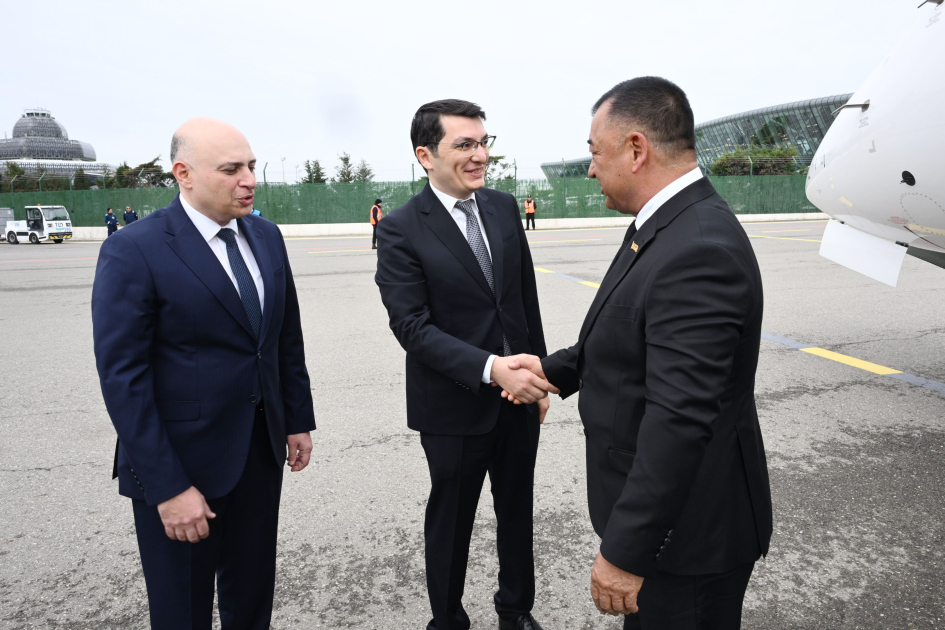Deputy chairman of Turkmen Cabinet of Ministers visits Azerbaijan (PHOTO)