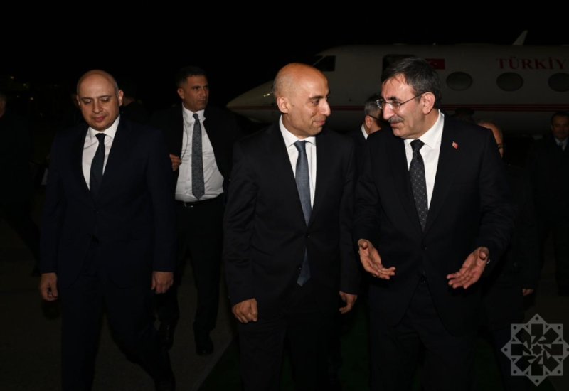 Türkiye's Vice President arrives in Azerbaijan (PHOTO)