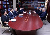 Azerbaijan presents 'Taraggi' medal to diaspora representative Akif Alaferdov (PHOTO)