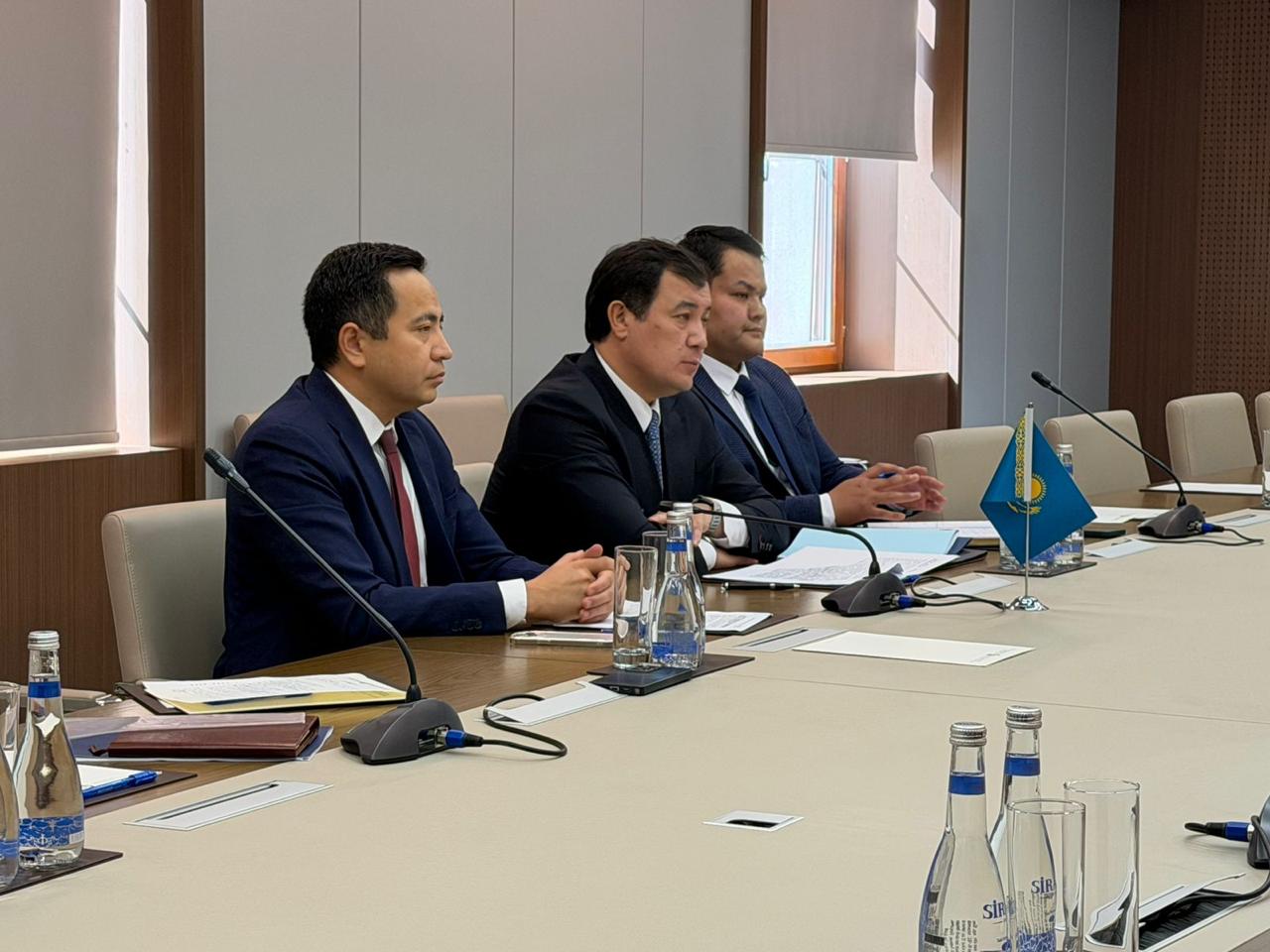 Azerbaijan, Kazakhstan discuss strengthening strategic partnership (PHOTO)