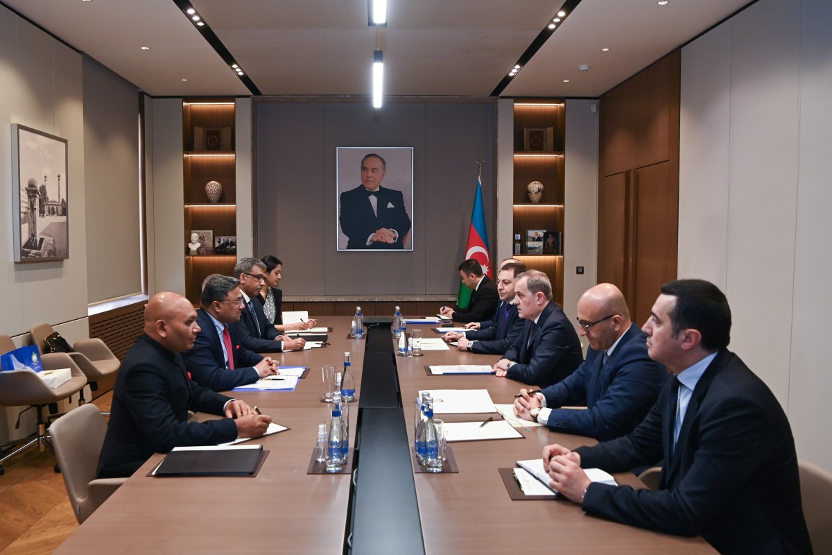 Azerbaijan and India explore current state and prospects of relations