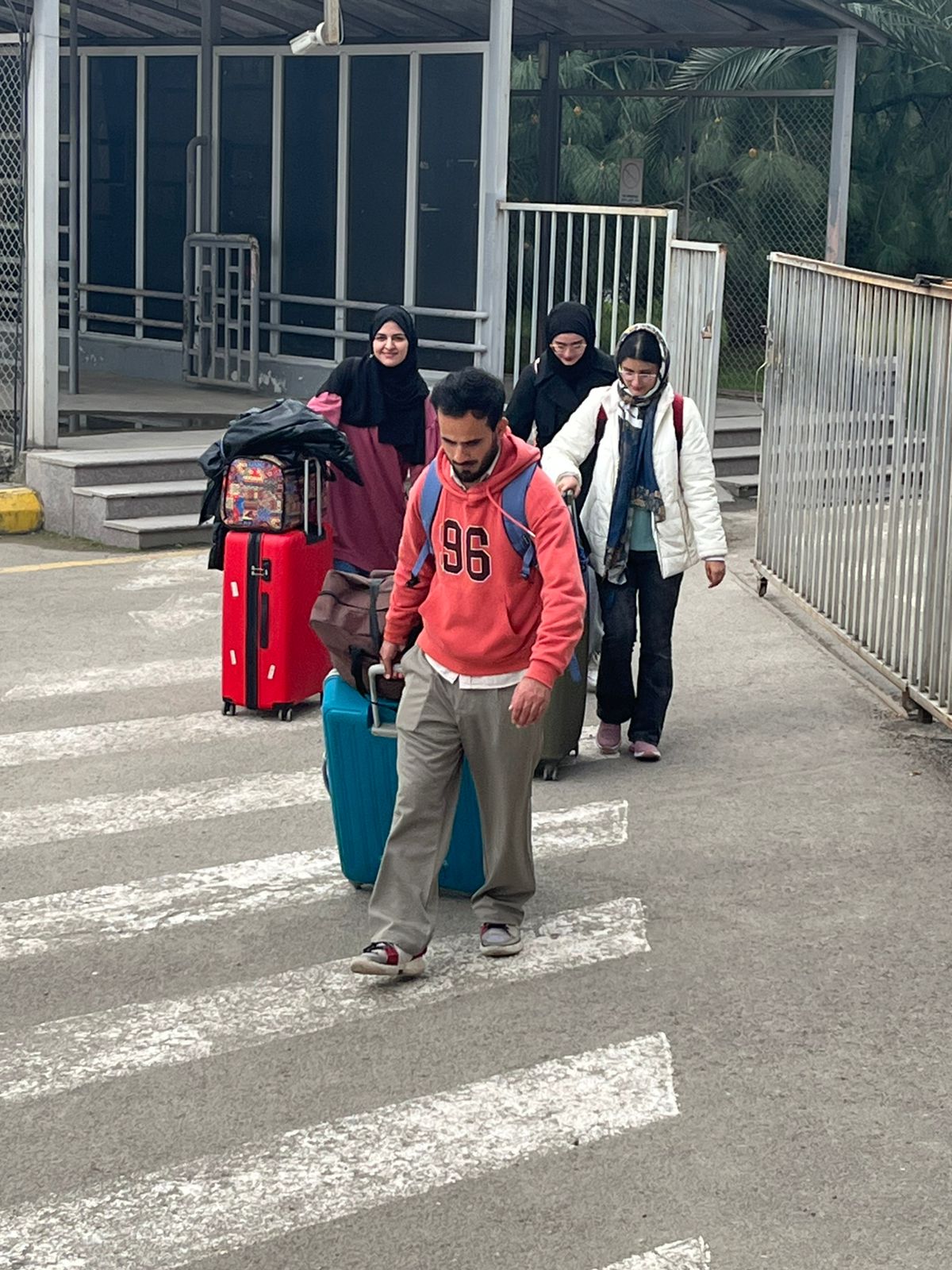 Azerbaijan reveals total tally of evacuees from Iran (PHOTO)