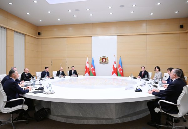 President Ilham Aliyev holds expanded meeting with Prime Minister of Georgia Irakli Kobakhidze (PHOTO/VIDEO)