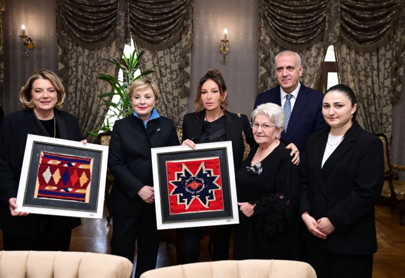 First Lady Mehriban Aliyeva visits Mirza Fatali Akhundzade museum of Azerbaijani culture in Tbilisi (PHOTO)