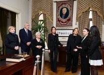 First Lady Mehriban Aliyeva visits Museum of Azerbaijani Culture named after Mirza Fatali Akhundzade in Tbilisi (PHOTO)