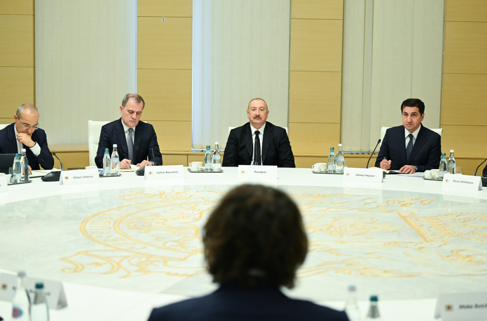President Ilham Aliyev holds expanded meeting with Prime Minister of Georgia Irakli Kobakhidze (PHOTO)