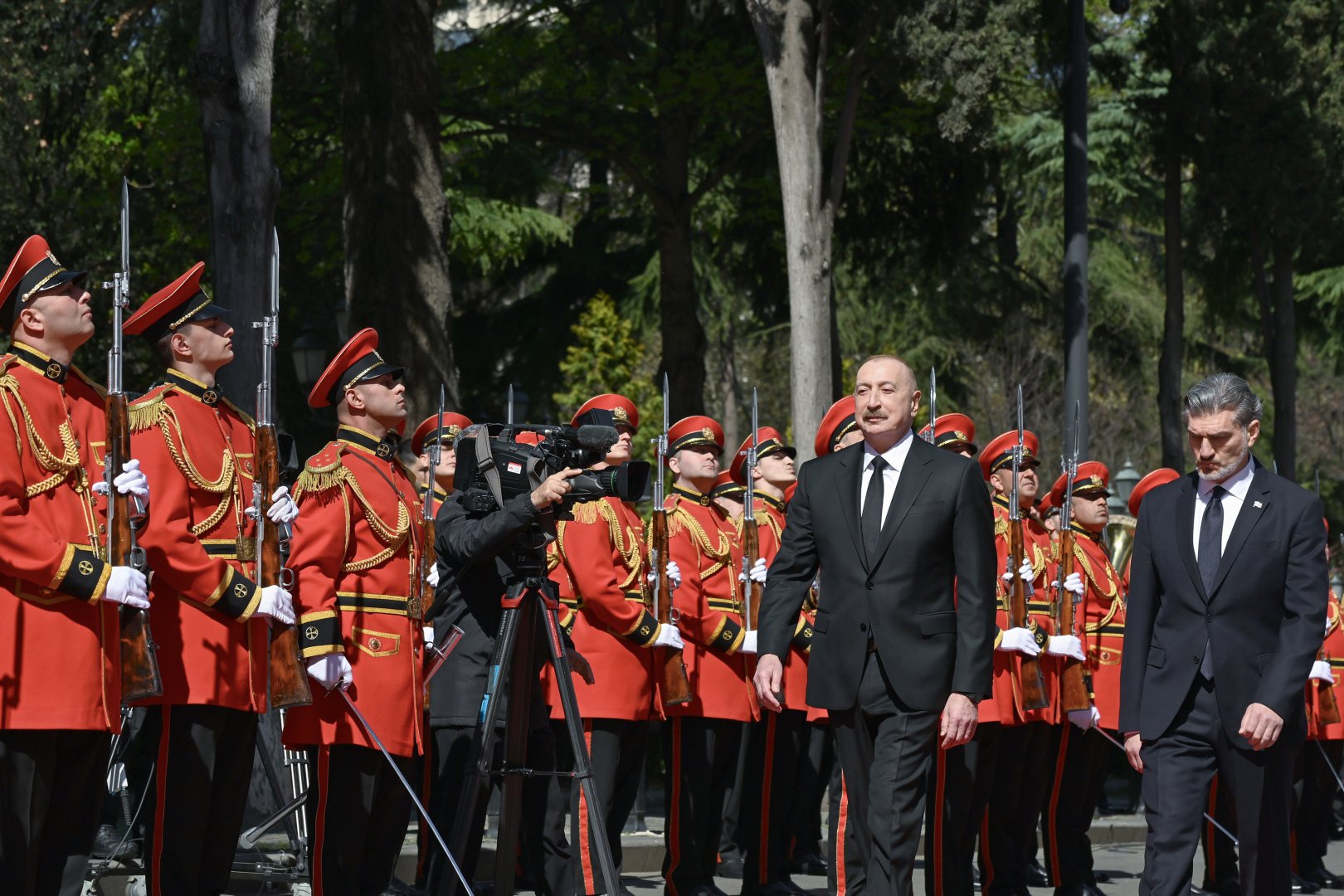 Official welcome ceremony for President Ilham Aliyev concludes in Tbilisi (PHOTO)