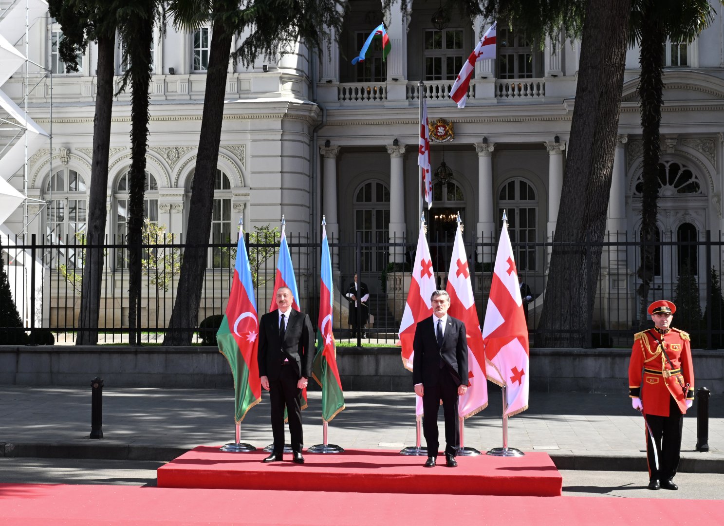 Official welcome ceremony for President Ilham Aliyev concludes in Tbilisi (PHOTO)