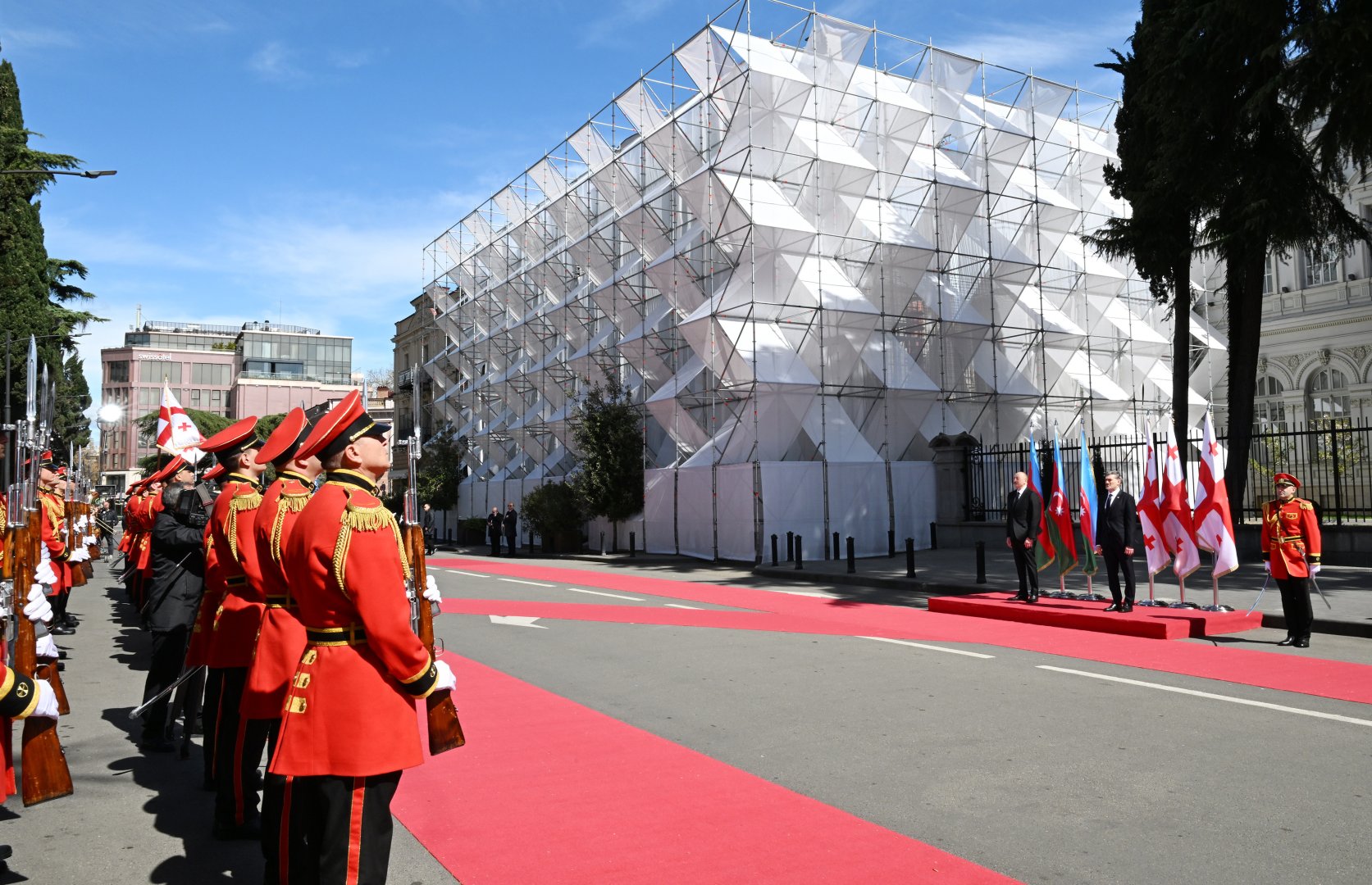 Official welcome ceremony for President Ilham Aliyev concludes in Tbilisi (PHOTO)
