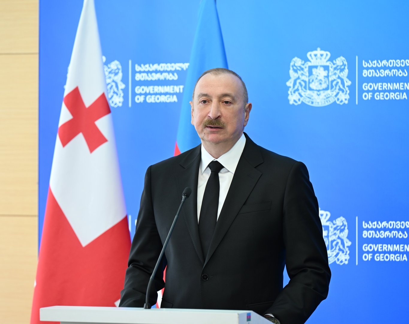 President Ilham Aliyev, Georgian Prime Minister make press statements (PHOTO)
