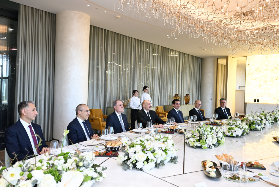 Tbilisi hosts luncheon in honor of President Ilham Aliyev (PHOTO/VIDEO)
