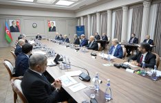 Azerbaijan reviews fuel demand and tasks SOCAR (PHOTO)