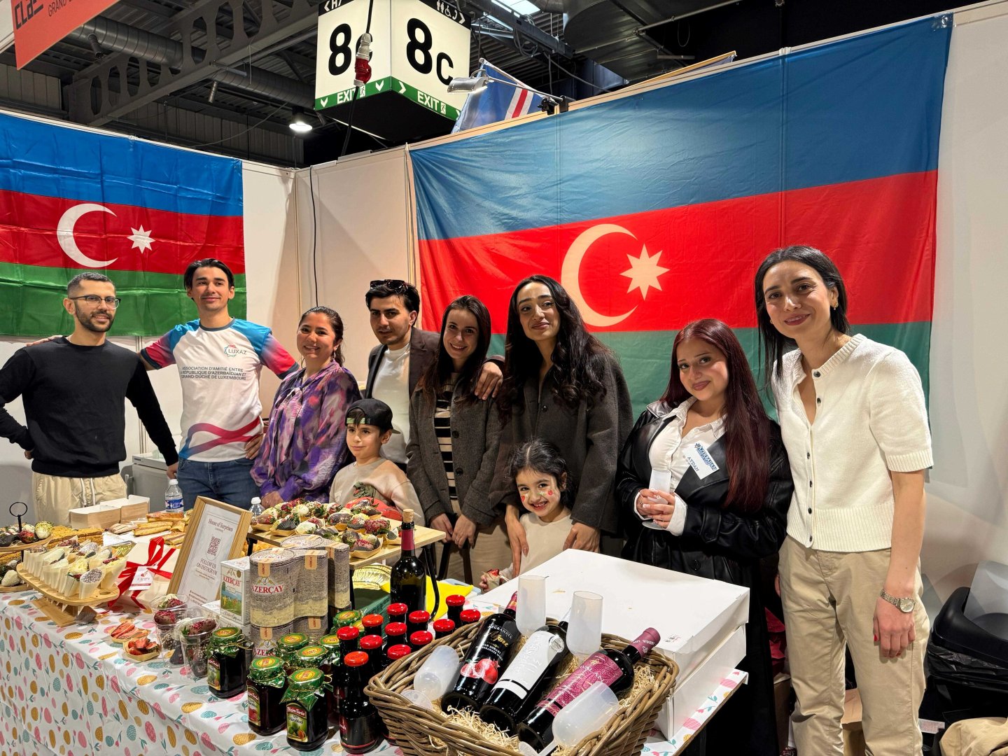 Azerbaijani stand attracts great interest in Luxembourg (PHOTO)