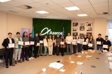 Azercell congratulates winners of “Student Scholarship Program”: Mobile operator awards scholarships to 15 students (PHOTO)