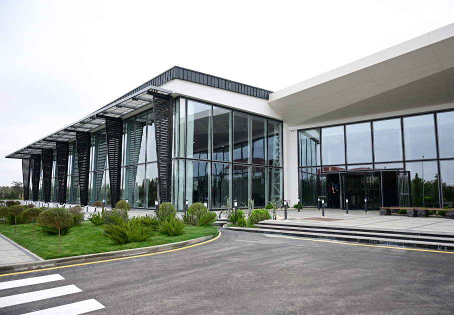 President Ilham Aliyev, First Lady Mehriban Aliyeva attend opening of International Training Center at National Aviation Academy (PHOTO/VIDEO)