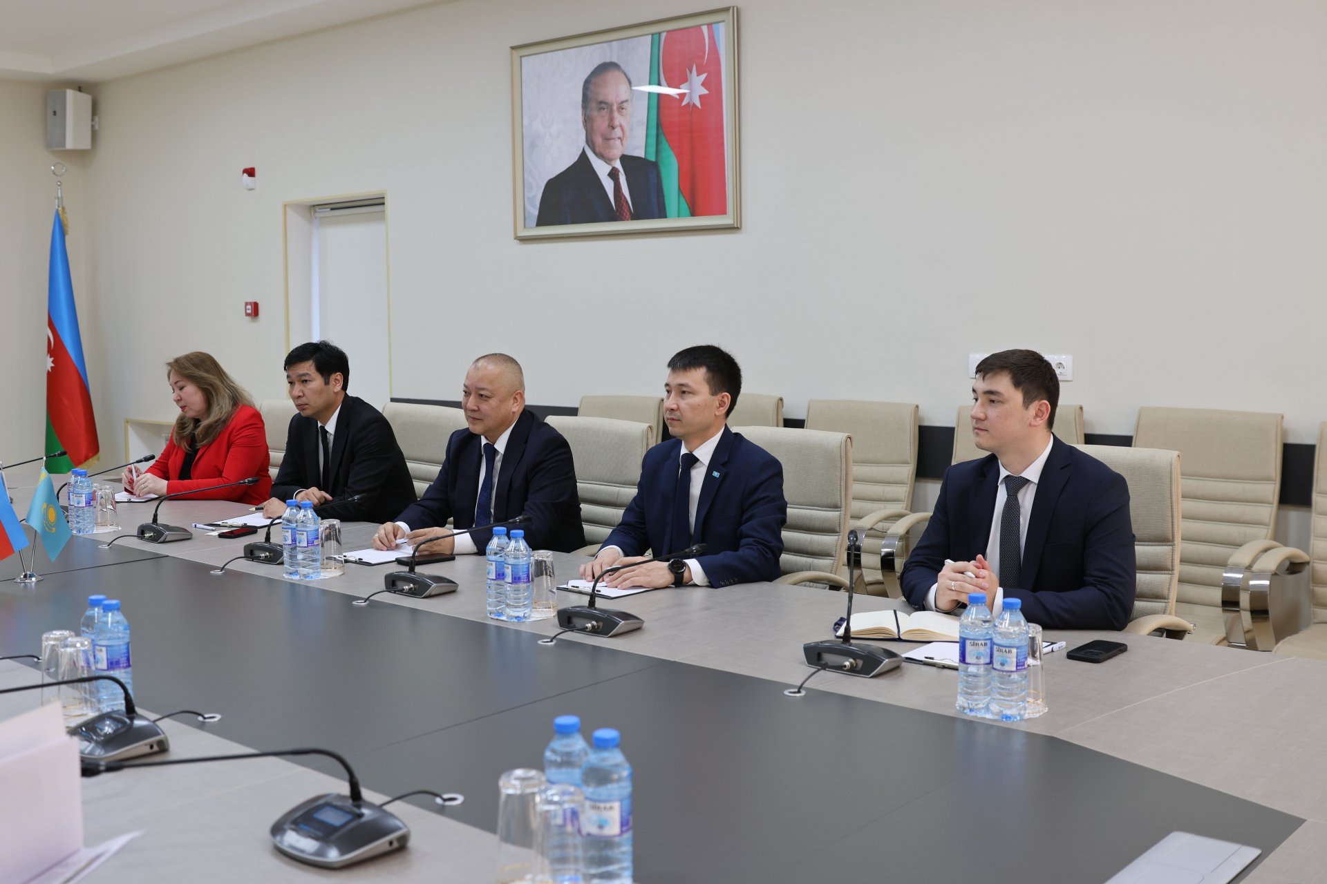 Azerbaijan and Kazakhstan discuss new opportunities in media partnership (PHOTO)