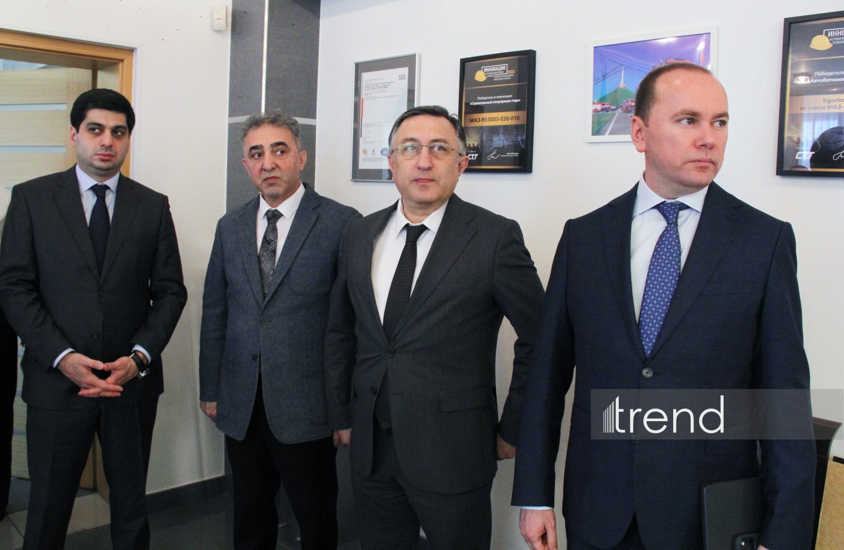 Azerbaijani and Belarusian ambassadors hail new Ganja-Minsk factory deal (PHOTO)