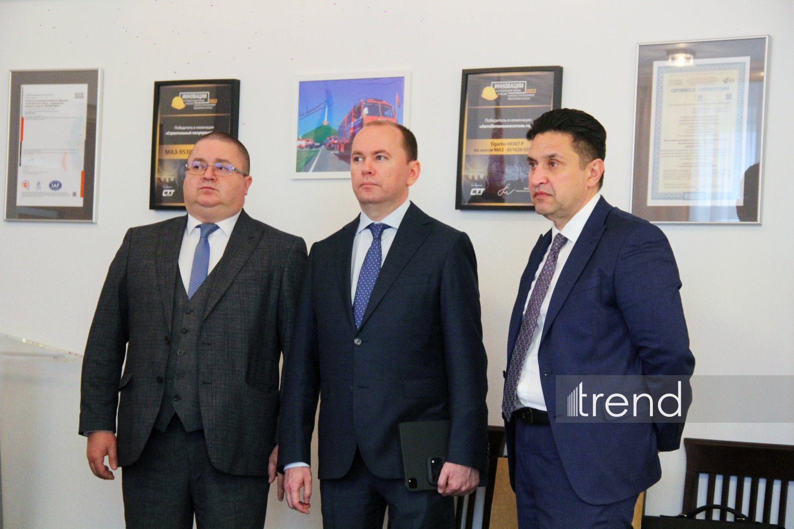Azerbaijani and Belarusian ambassadors hail new Ganja-Minsk factory deal (PHOTO)
