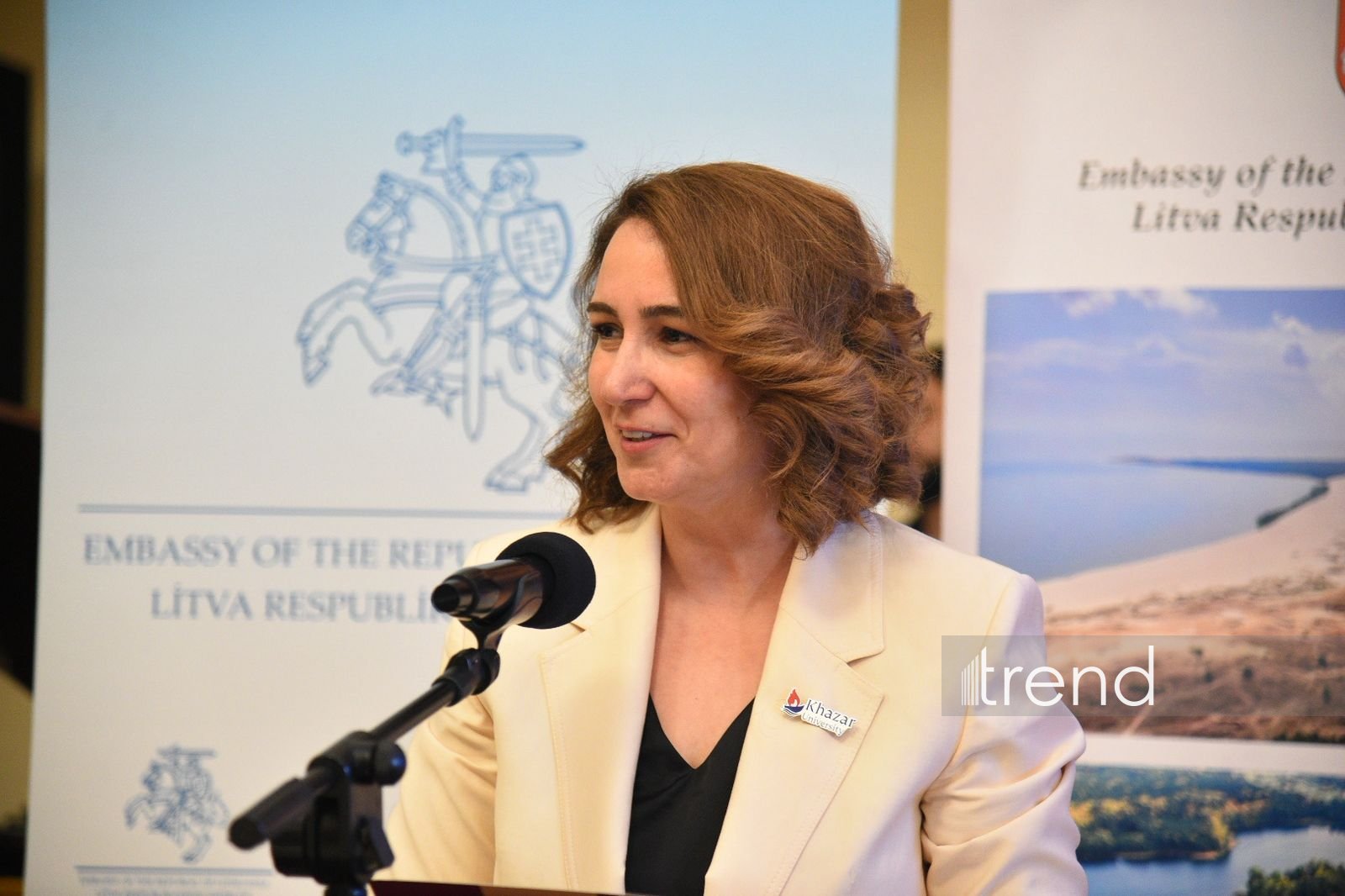 'Not All of Them: Portraits of War Refugees' exhibition ceremony wraps up in Baku (PHOTO)