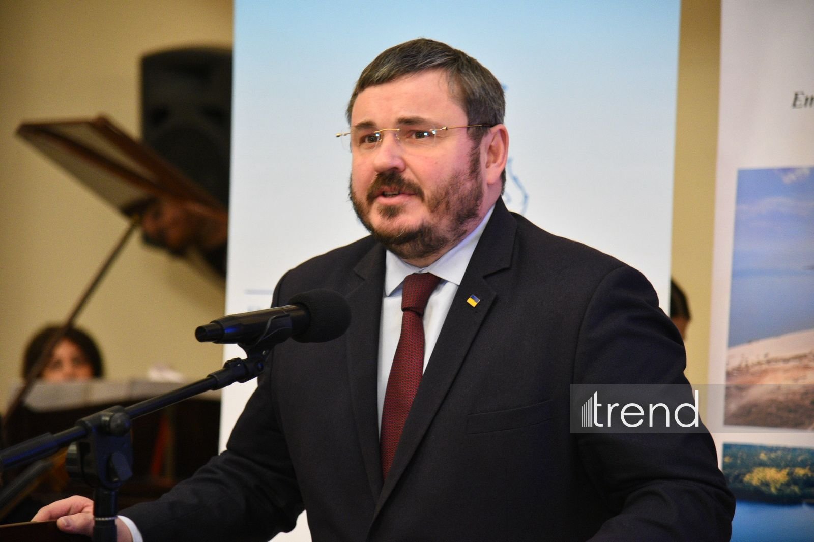 'Not All of Them: Portraits of War Refugees' exhibition ceremony wraps up in Baku (PHOTO)