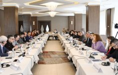 Roundtable discussion between Azerbaijan and Armenia continues in Gabala as part of Peace Bridge initiative (PHOTO)