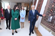Lithuanian Prime Minister visits Heydar Aliyev Center in Baku (PHOTO)